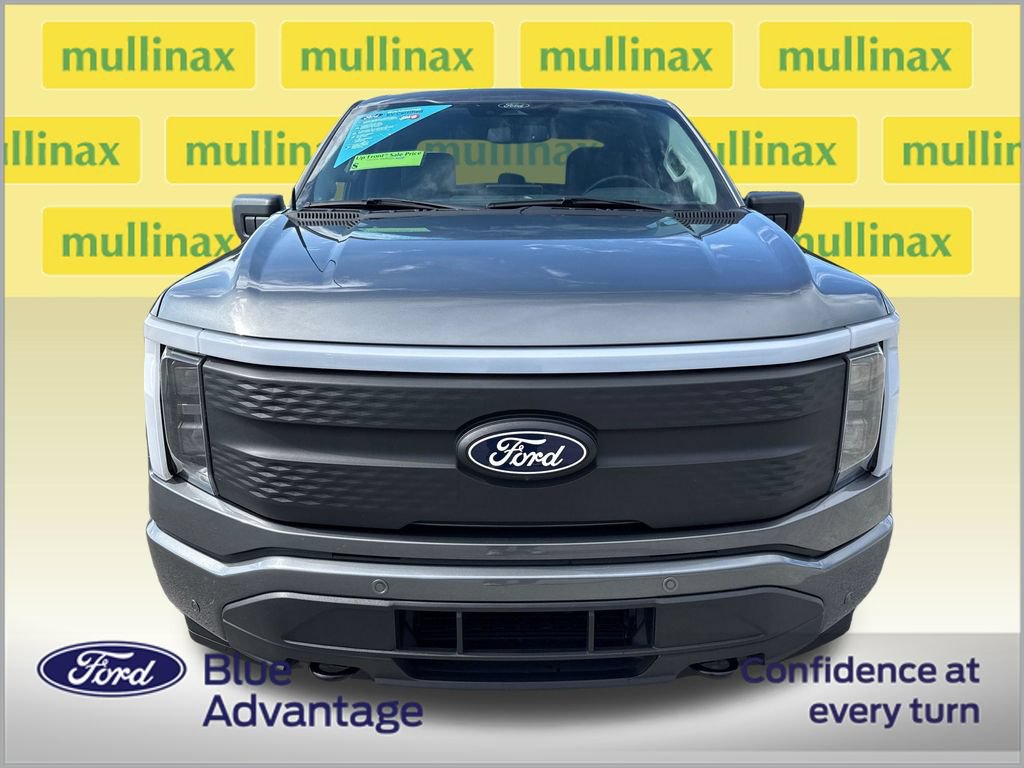Certified 2025 Ford F150 Lightning Flash AWD/4WD image 11