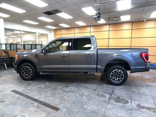 Certified 2022 Ford F150 XLT w/ Equipment Group 302A High image 4