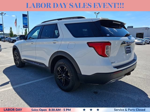 Certified 2020 Ford Explorer XLT w/ Equipment Group 202A AWD/4WD image 7