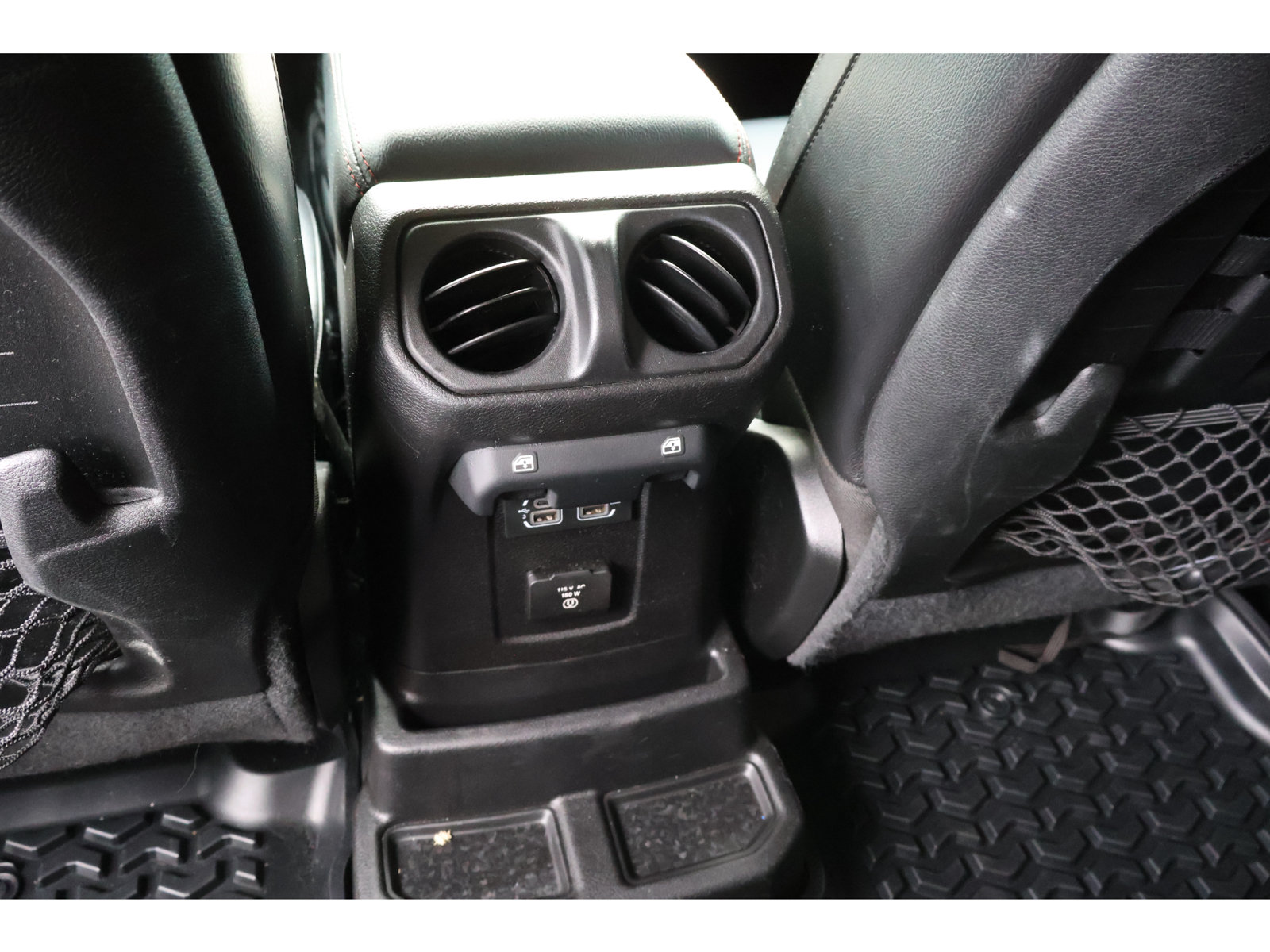 Used 2020 Jeep Wrangler Unlimited Rubicon AWD/4WD image 23