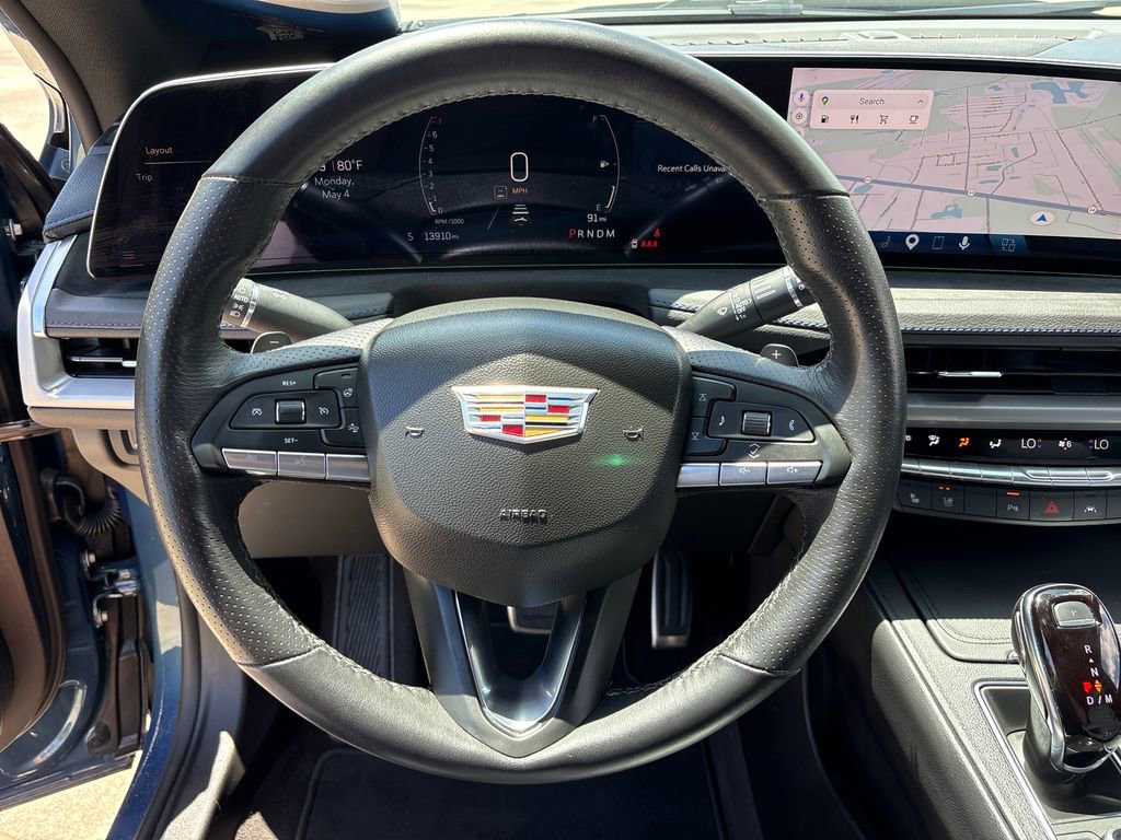 Used 2025 Cadillac XT4 Sport FWD image 17
