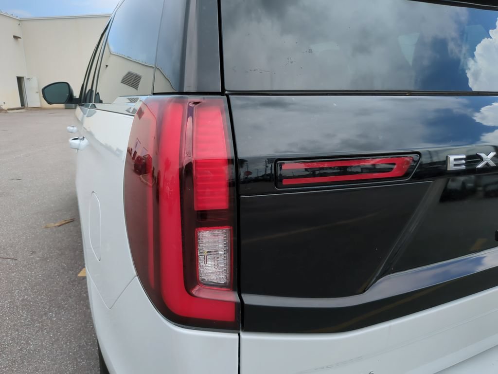 Certified 2025 Ford Expedition Platinum AWD/4WD image 12