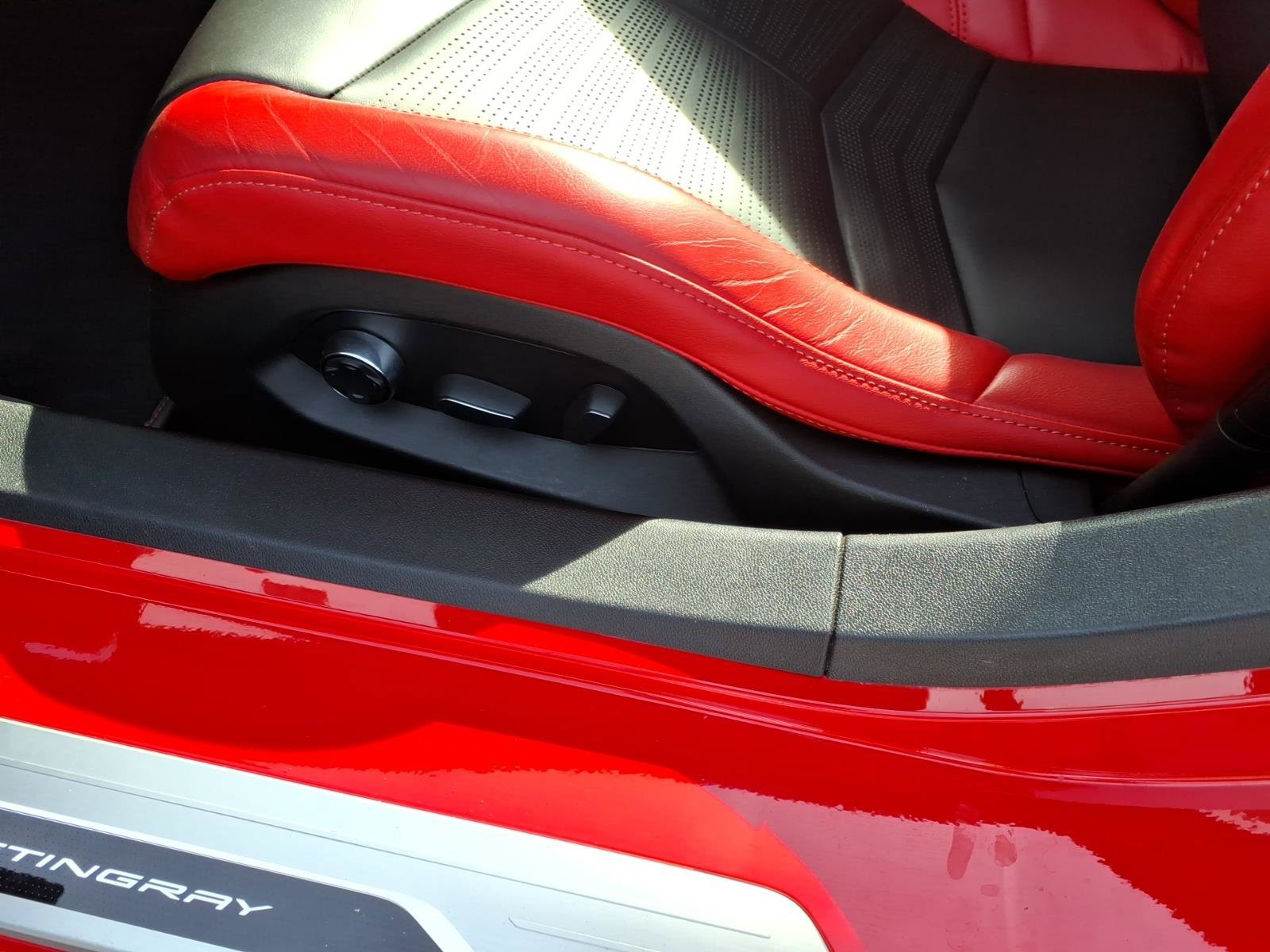 Used 2020 Chevrolet Corvette Stingray Premium Cpe w/ 3LT Preferred Equipment Group RWD image 11