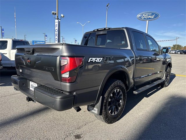 Used 2021 Nissan Titan PRO-4X w/ Pro-4x Convenience Package image 5