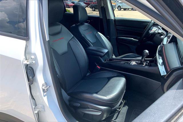 Used 2022 Jeep Compass Trailhawk w/ Trailhawk Convenience Group AWD/4WD image 7