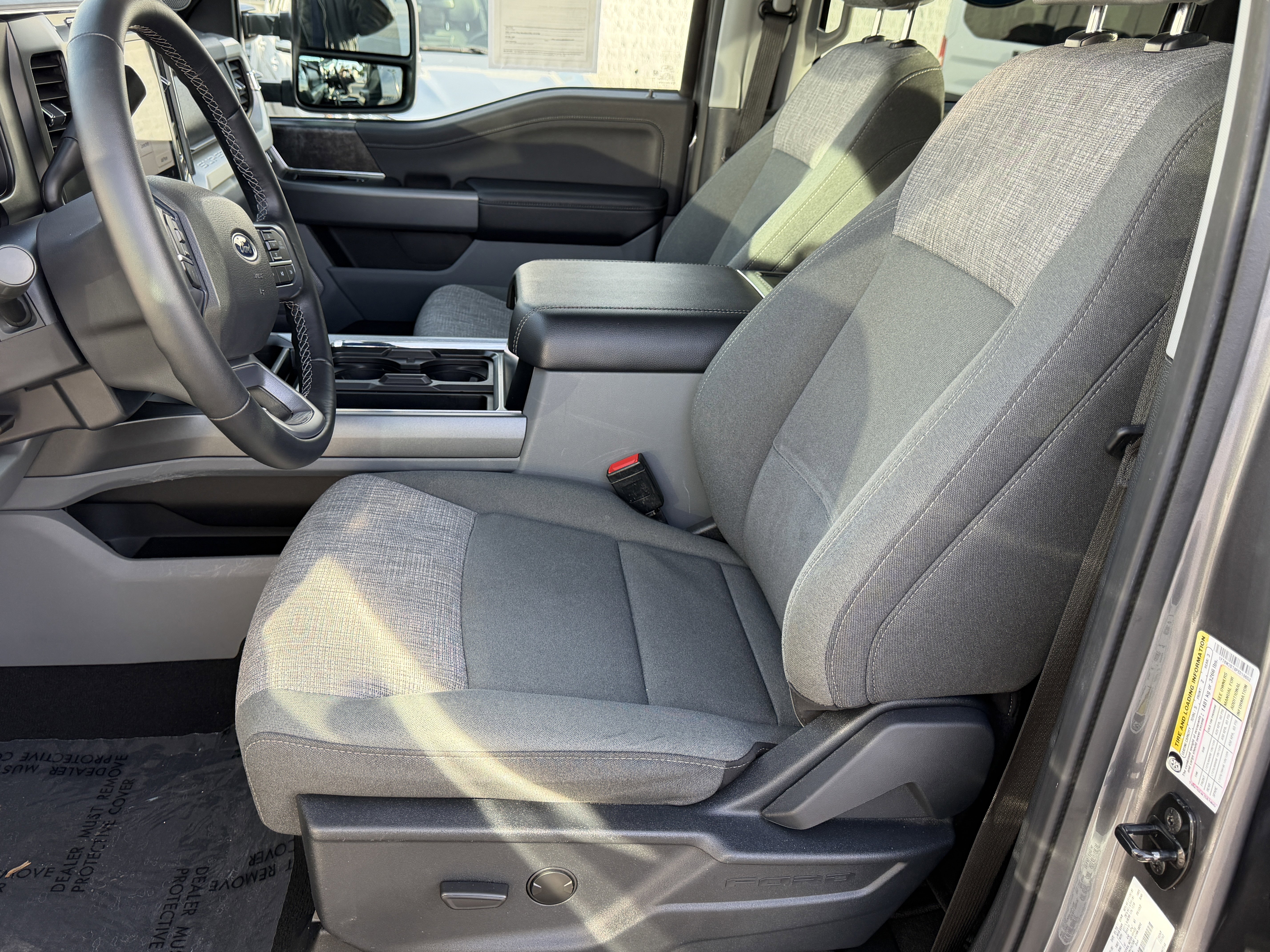 Certified 2023 Ford F250 XLT w/ Black Appearance Package image 12