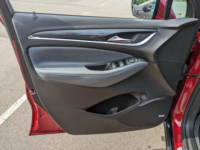 Used 2024 Buick Enclave Essence w/ Experience Buick Package image 15