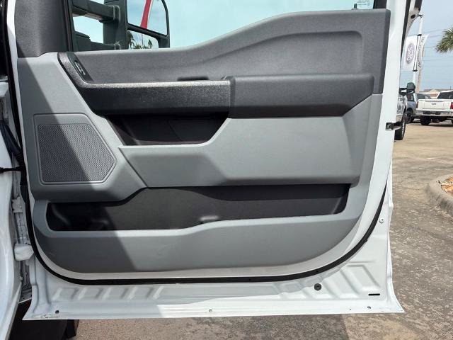 Certified 2024 Ford F550 4x4 Crew Cab Super Duty image 36