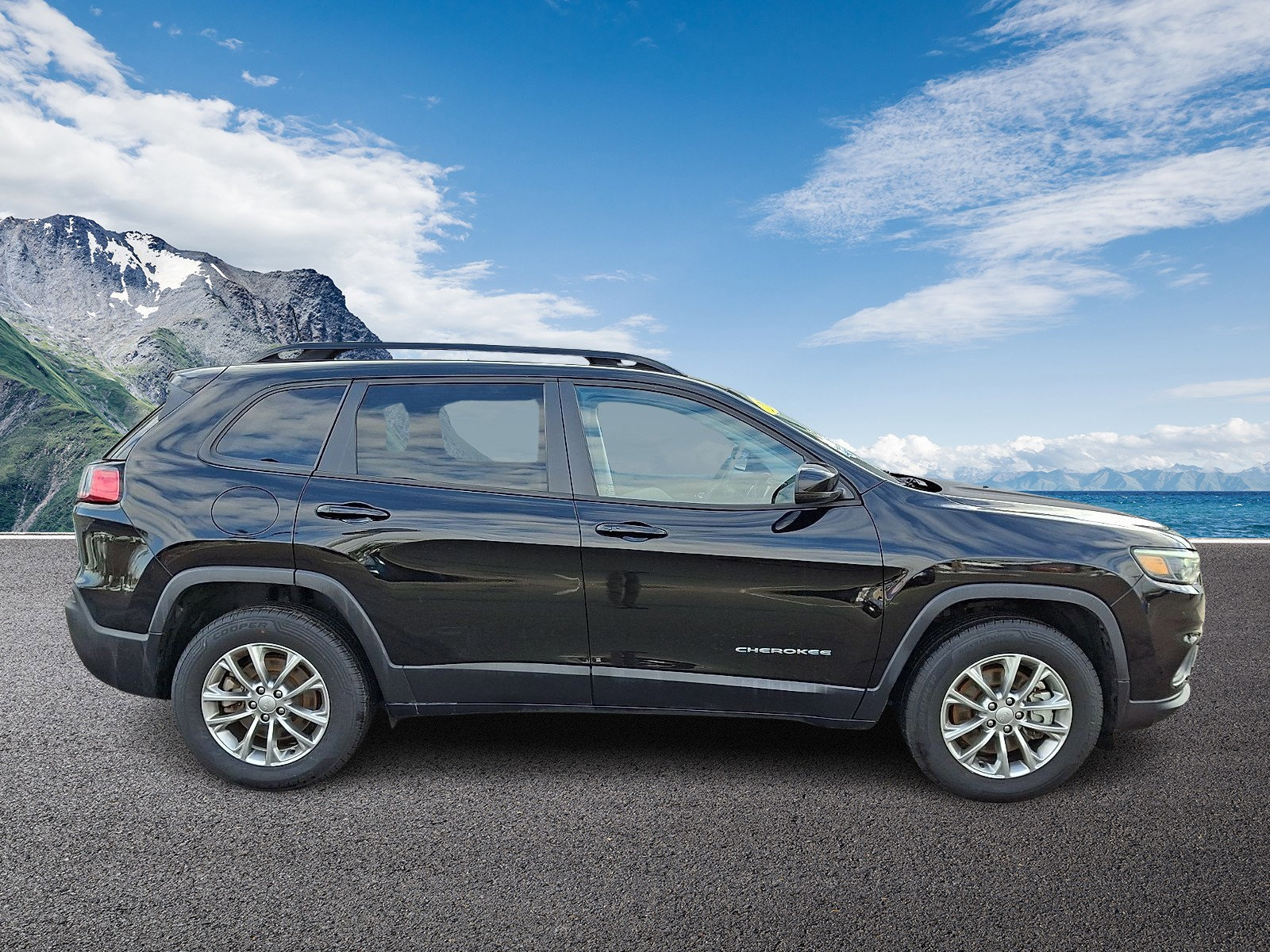 Used 2022 Jeep Cherokee Latitude Lux image 5