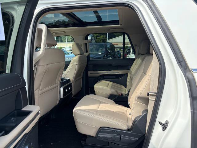 Certified 2022 Ford Expedition Max XLT AWD/4WD image 11