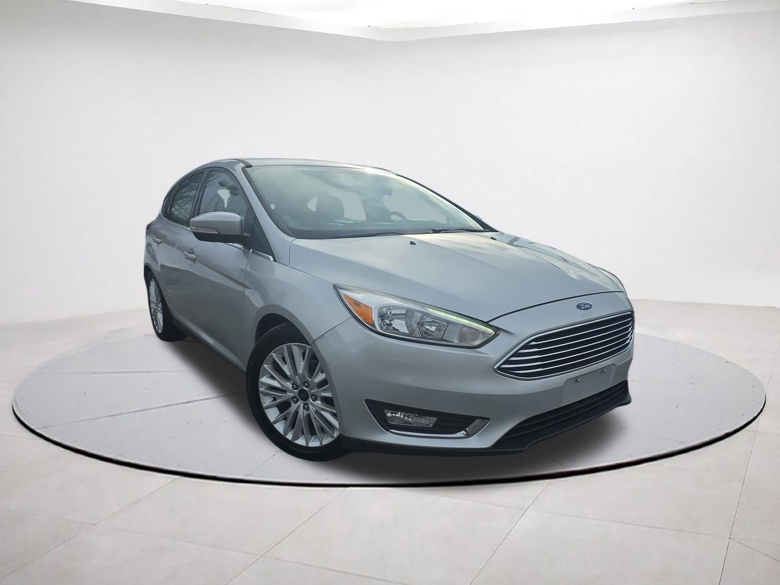 Certified 2018 Ford Focus Titanium image 8