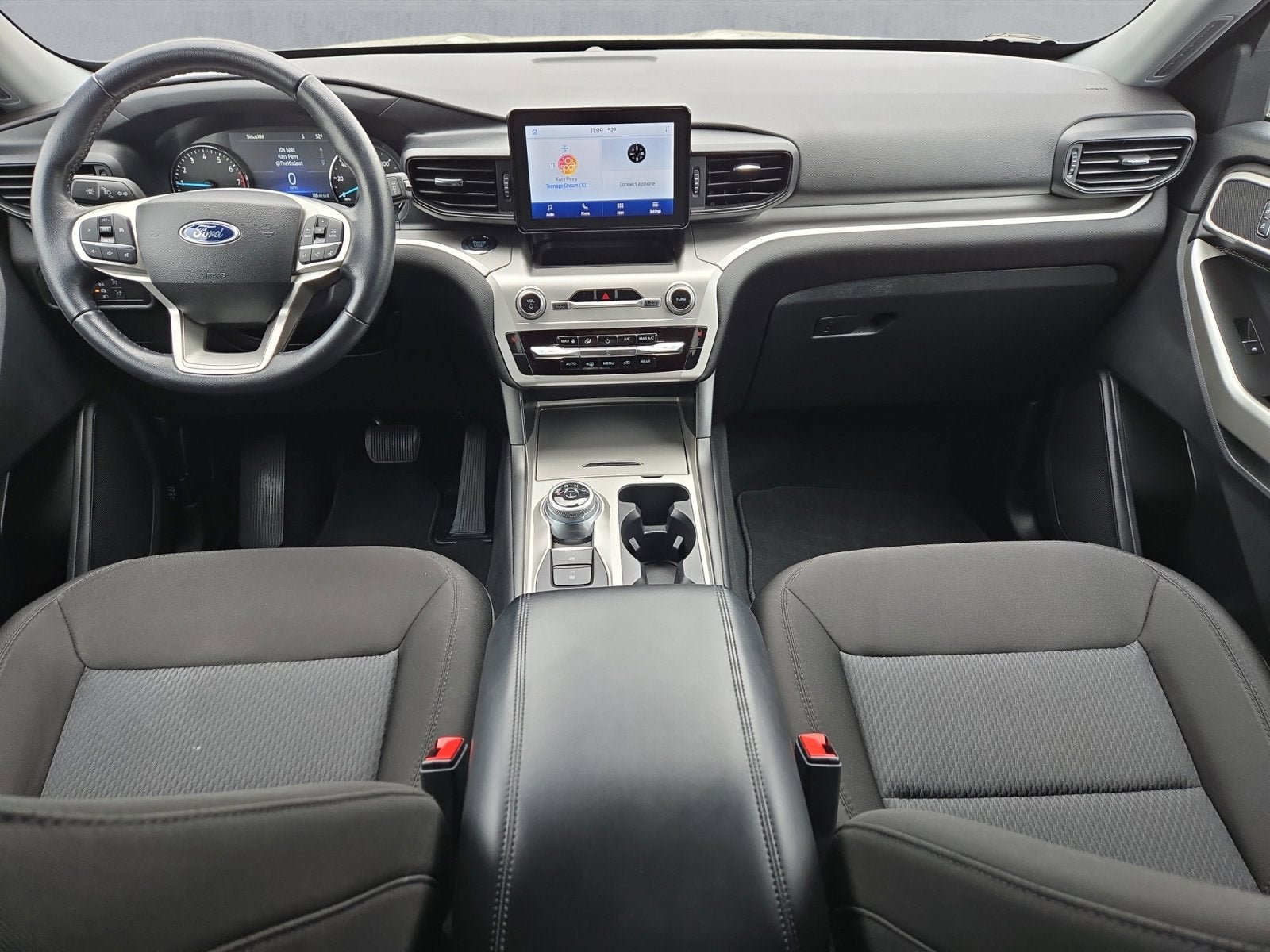 Certified 2022 Ford Explorer XLT AWD/4WD image 9