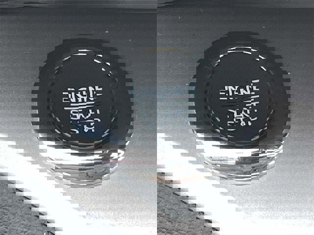 Certified 2022 Ford Explorer XLT w/ Equipment Group 202A image 33