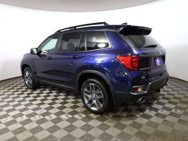 Used 2023 Honda Passport EX-L image 2