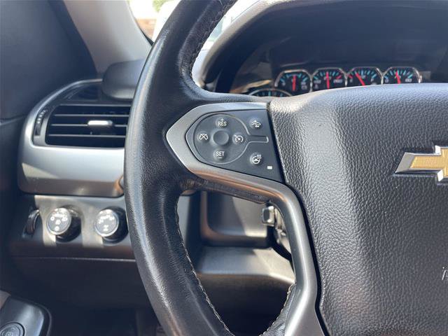 Used 2020 Chevrolet Suburban LT AWD/4WD image 13