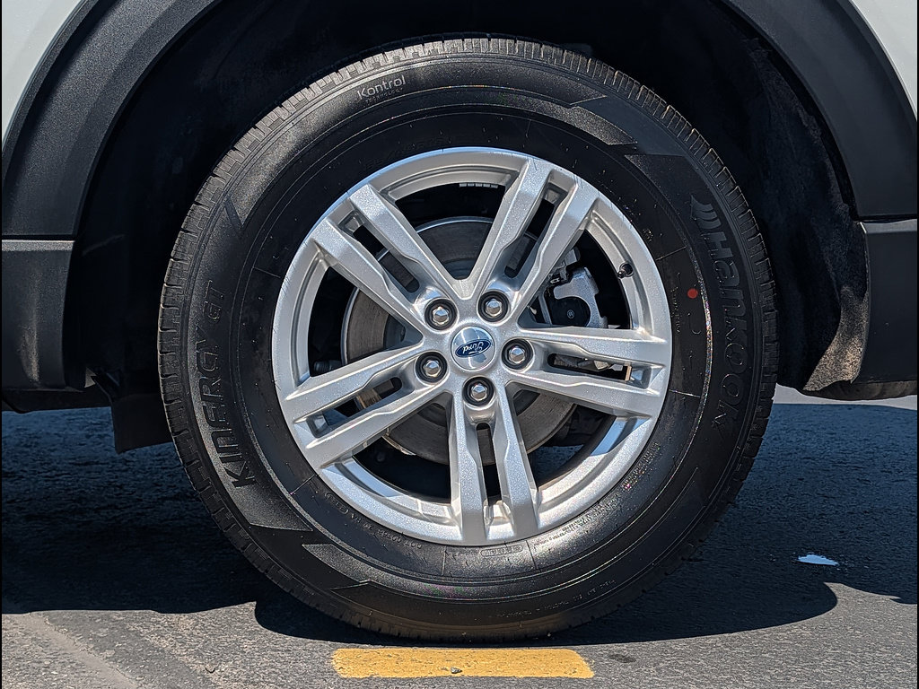 Certified 2023 Ford Explorer XLT AWD/4WD image 13
