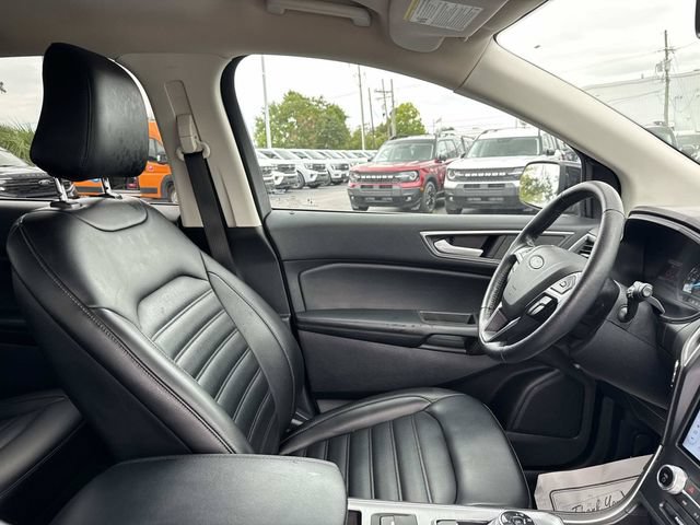 Certified 2022 Ford Edge SEL w/ Convenience Package AWD/4WD image 10