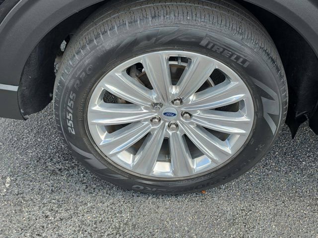 Certified 2023 Ford Explorer Limited w/ Limited Technology Package image 7