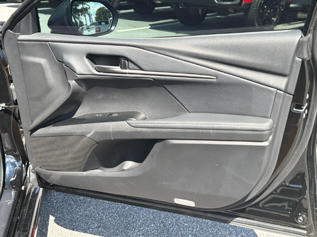 Used 2025 Toyota Camry XSE FWD image 16