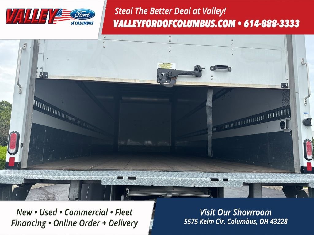 Certified 2023 Ford F650 2WD Regular Cab Super Duty image 27