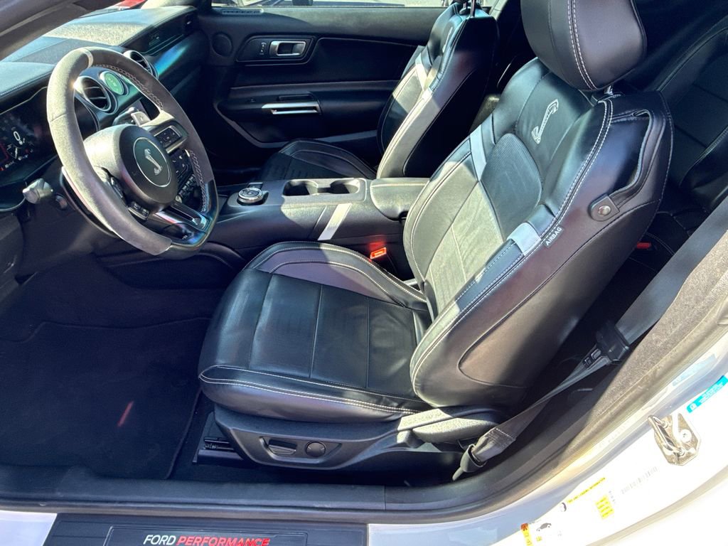 Certified 2021 Ford Mustang Shelby GT500 w/ Technology Package image 9