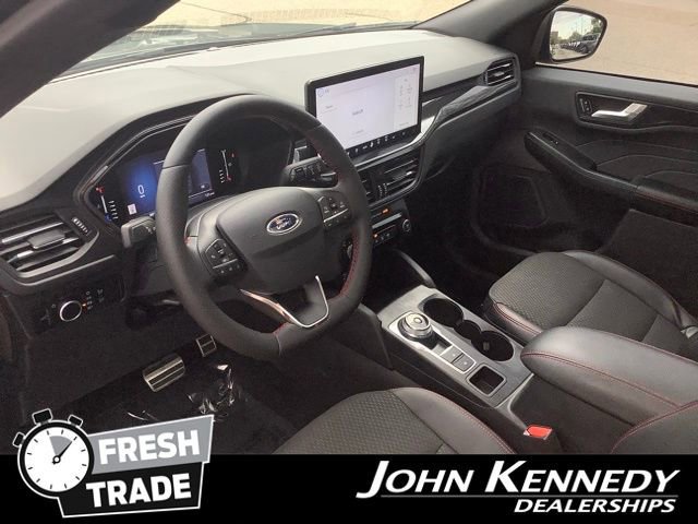 Certified 2023 Ford Escape ST-Line w/ Tech Pack #1 AWD/4WD image 10