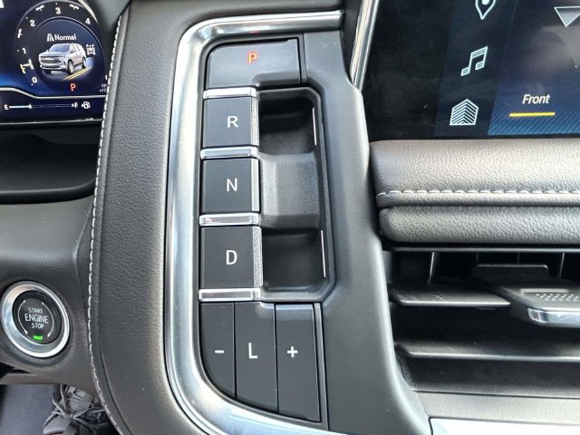 Used 2022 Chevrolet Suburban Z71 w/ Off-Road Capability Package AWD/4WD image 29