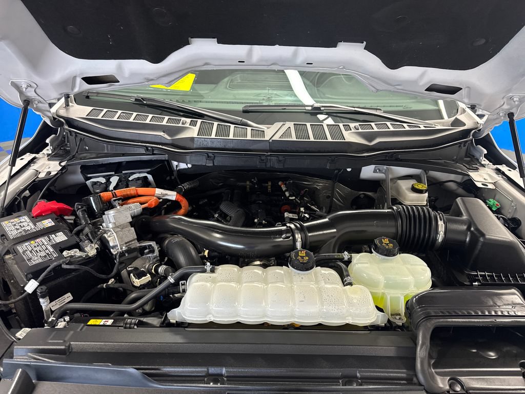 Certified 2025 Ford F150 Lariat w/ Equipment Group 501A Mid AWD/4WD image 26