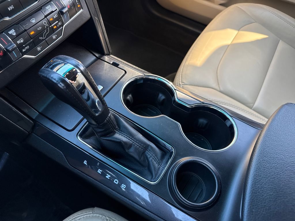 Certified 2017 Ford Explorer XLT w/ Equipment Group 202A image 24