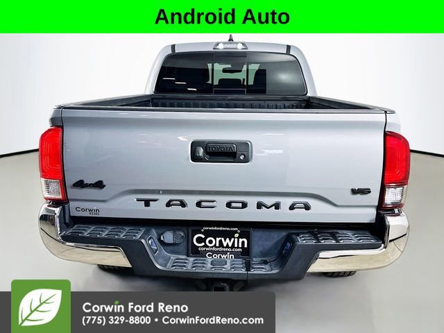Used 2021 Toyota Tacoma SR5 AWD/4WD image 4
