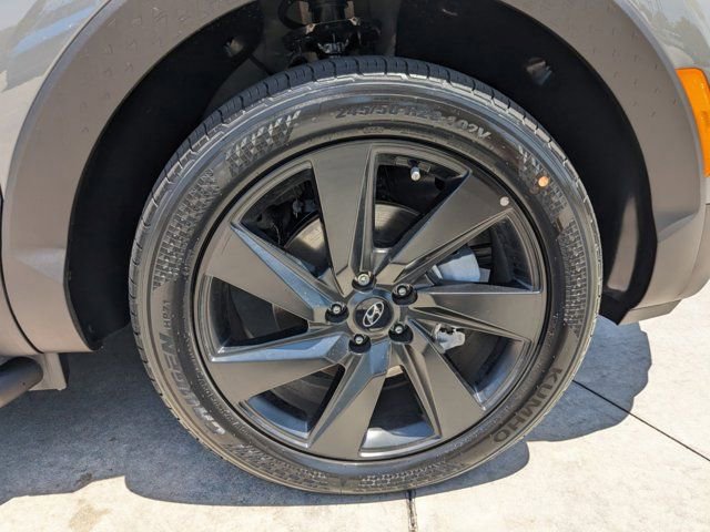 Used 2024 Hyundai Santa Cruz Night image 11