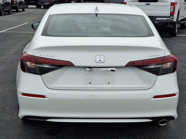 Used 2025 Honda Civic Sport image 3