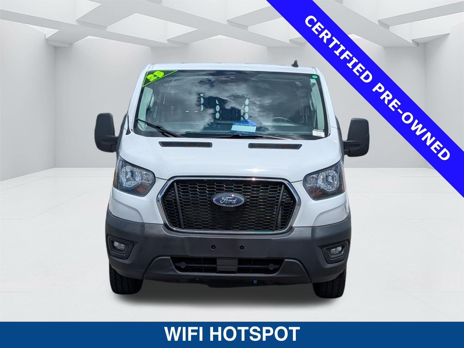 Certified 2025 Ford Transit 250 Low Roof w/ Exterior Upgrade Package RWD image 9