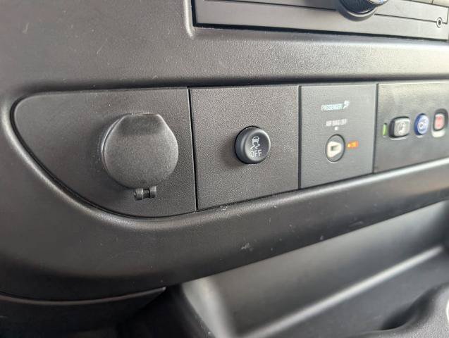 Used 2025 Chevrolet Express 3500 LT w/ LT Preferred Equipment Group RWD image 19