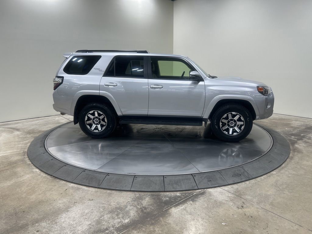 Used 2024 Toyota 4Runner TRD Off-Road Premium image 6