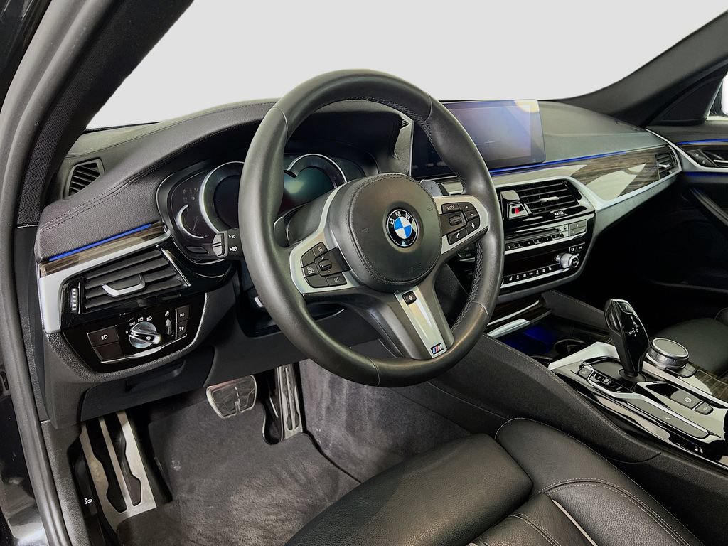 Used 2017 BMW 540i xDrive AWD/4WD image 11