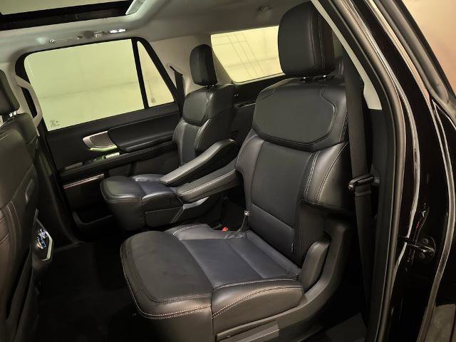 Certified 2025 Ford Expedition Max Platinum AWD/4WD image 36