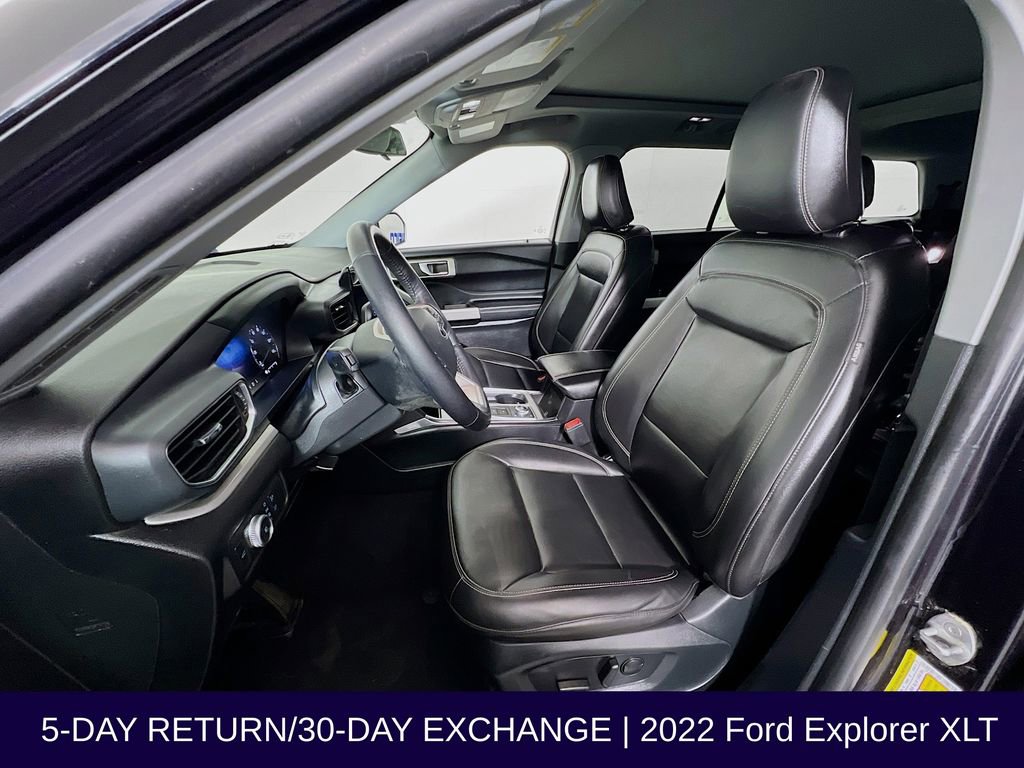 Certified 2022 Ford Explorer XLT w/ Equipment Group 202A AWD/4WD image 13