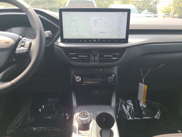 Certified 2024 Ford Escape Active w/ Tech Pack #1 image 13