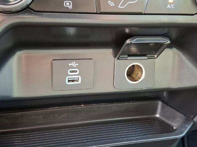 Certified 2025 Ford F250 XLT image 24