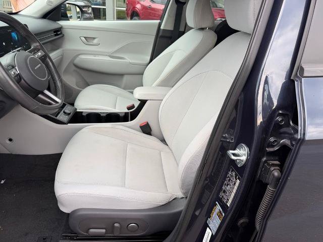 Used 2024 Hyundai Kona SEL w/ Convenience Package AWD/4WD image 8