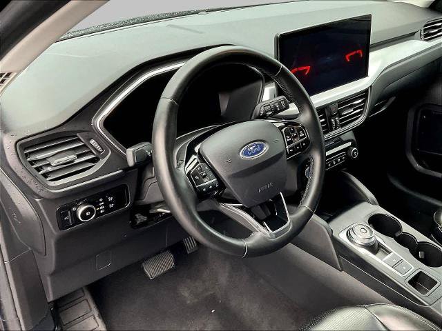Certified 2024 Ford Escape Platinum AWD/4WD image 18