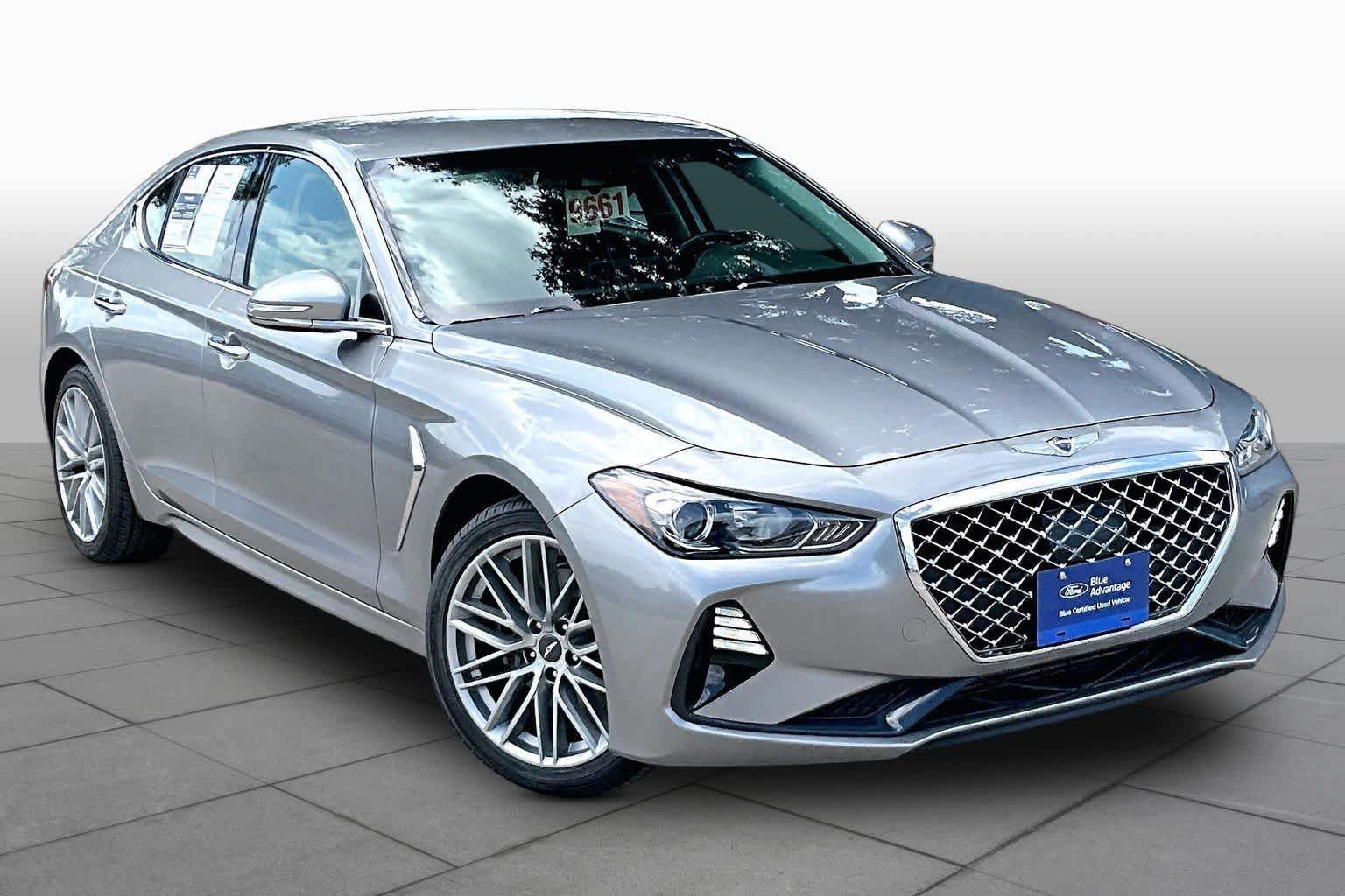 Used 2020 Genesis G70 2.0T RWD image 3