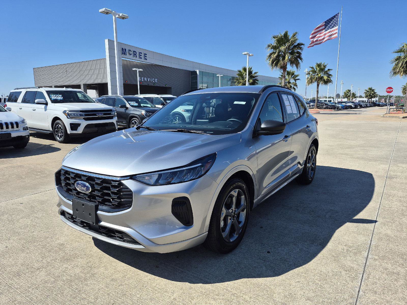 Certified 2024 Ford Escape ST-Line image 1