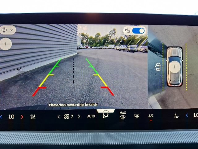 Certified 2025 Ford Explorer ST-Line RWD image 23