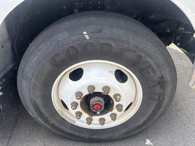 Certified 2021 Ford F650 2WD Regular Cab Super Duty image 10