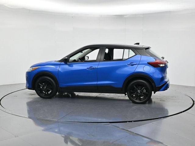Used 2023 Nissan Kicks SV FWD image 8