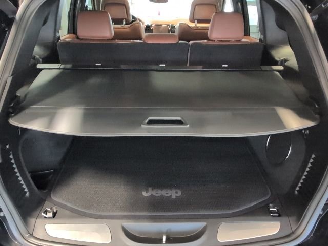 Used 2021 Jeep Grand Cherokee Summit image 36