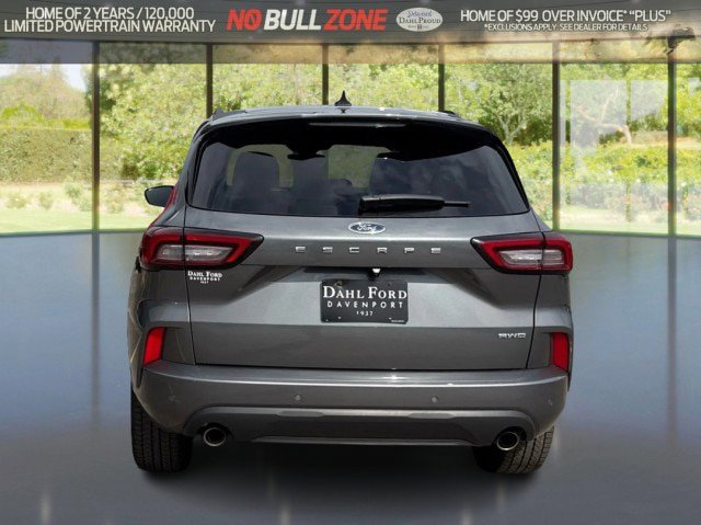 Certified 2023 Ford Escape ST-Line Elite AWD/4WD image 4