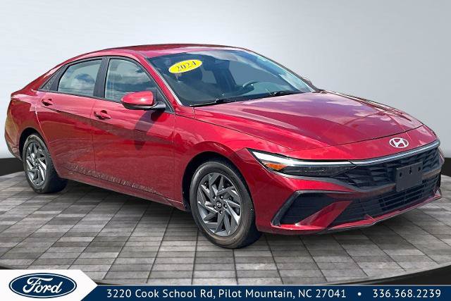 Used 2024 Hyundai Elantra SEL